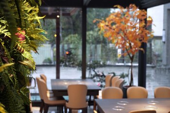 gamalan spring hotel