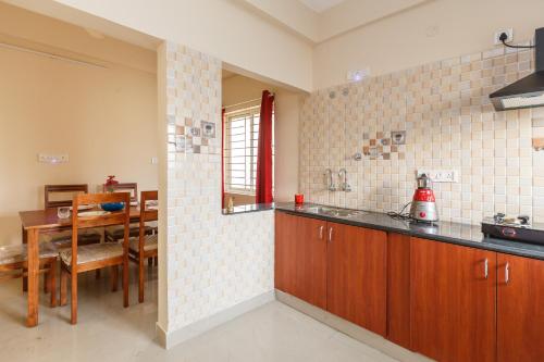misty meridian serviced apartments