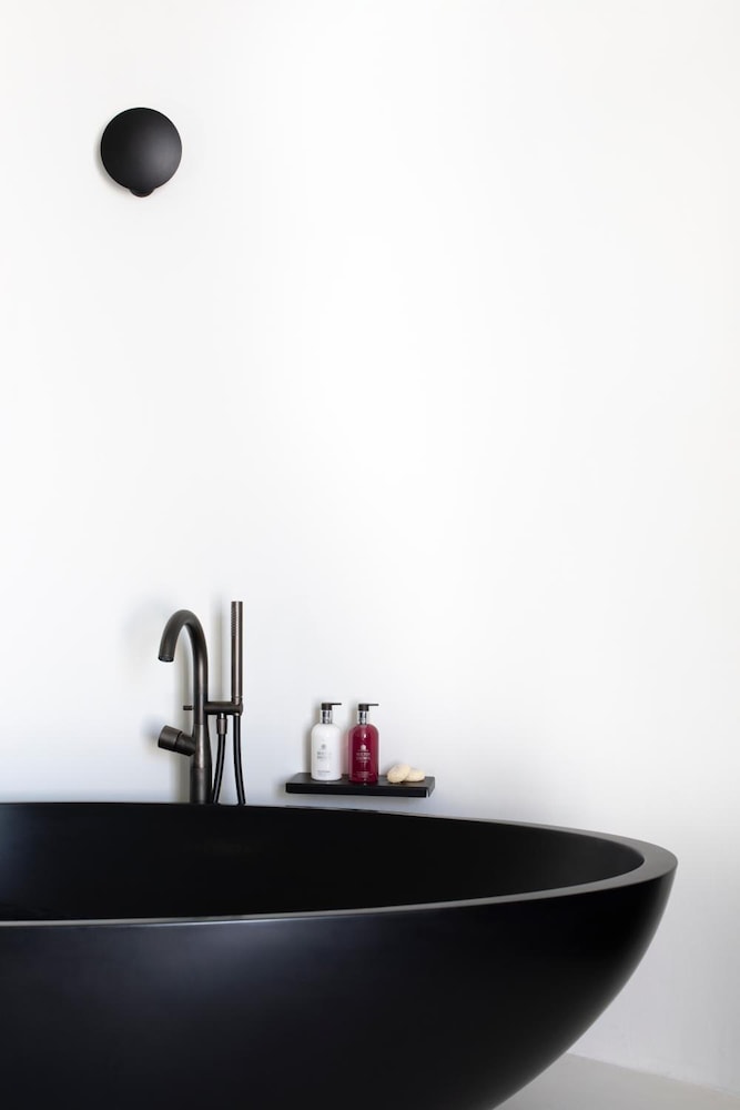 abyss a boutique design hotel