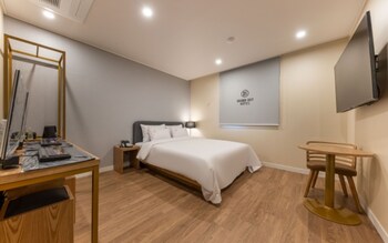 cheonan brown dot hotel cheonan station