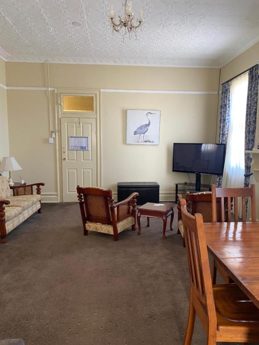 commercial travellers house