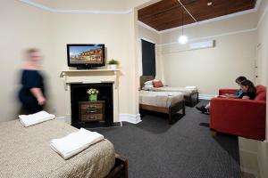 commercial travellers house