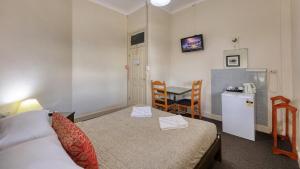 commercial travellers house