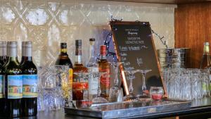 commercial travellers house