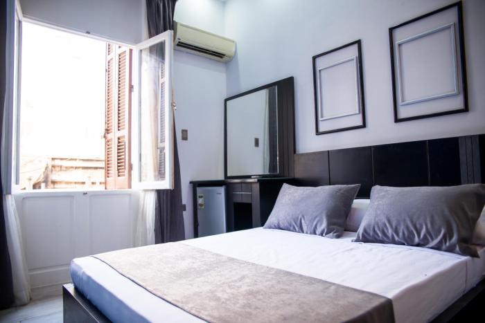 egyptian night hostel