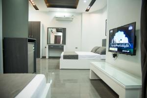 egyptian night hostel