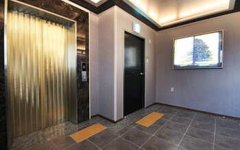 gwangju chungjangro gold brown hotel