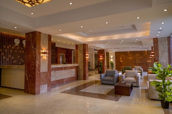 nine pyramids view hotel