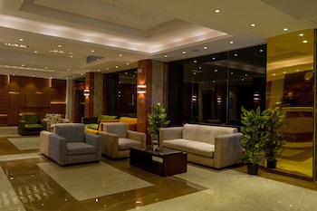 nine pyramids view hotel