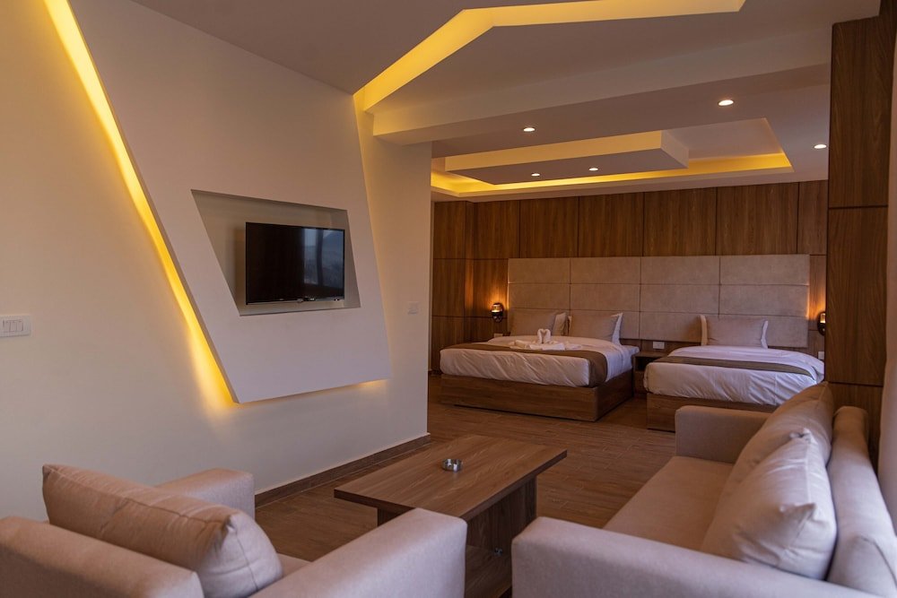 Nine Pyramids View Hotel,,3 star