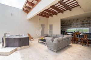 valhalla residence by biwa