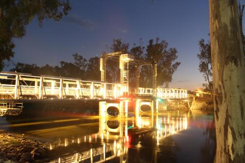 barham riverland motel