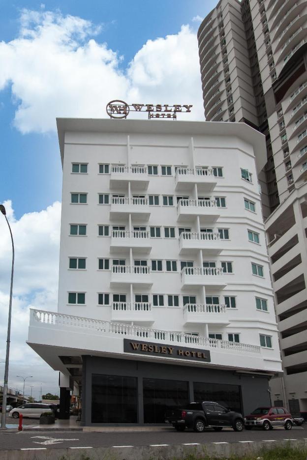 wesley hotel