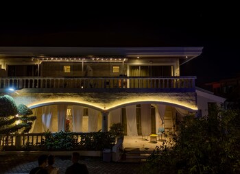 only seed resort