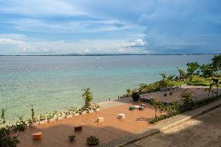 the reef island resort mactan cebu
