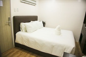 emerald island hotel
