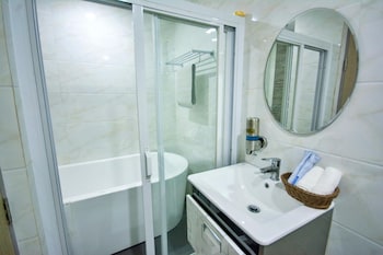 emerald island hotel