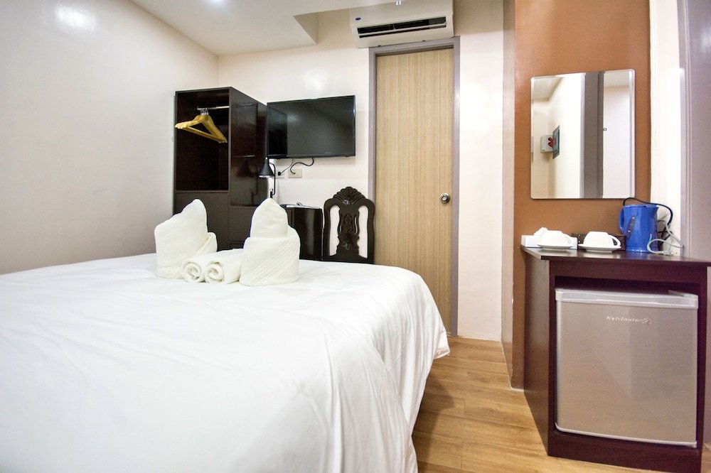 emerald island hotel