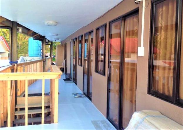 surfers point deck