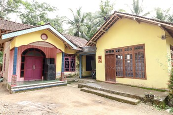 kasmiyem homestay