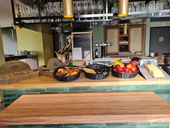 hotel akena nantes reze aeroport neuf