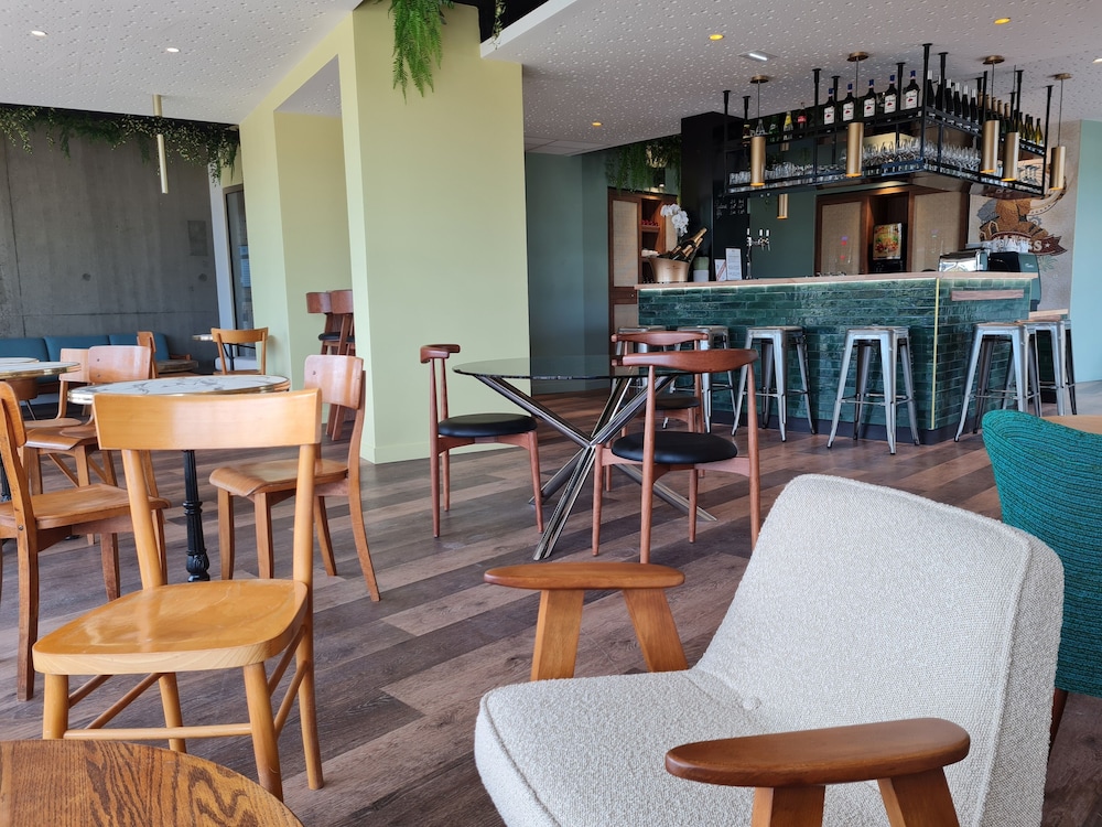 hotel akena nantes reze aeroport neuf