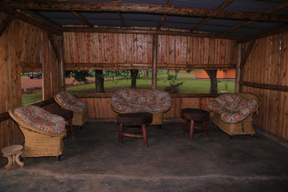 acaki lodge kitgum