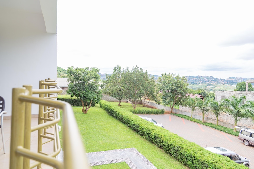 marahaba apartment hotel