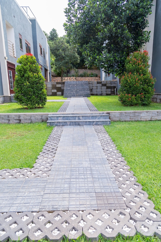 marahaba apartment hotel