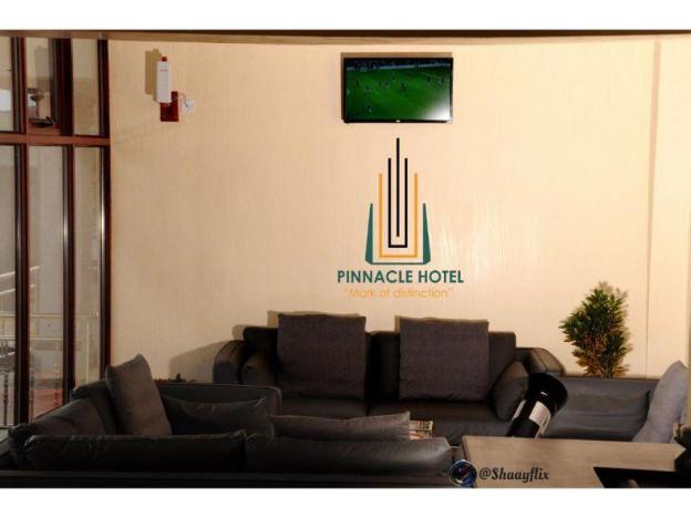 pinnacle hotel mbarara