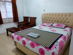 hotel arjuna sari bandungan by zuzu