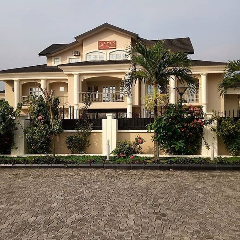 davok suites uyo