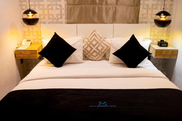 villa monument hotel