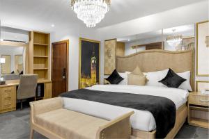 villa monument hotel