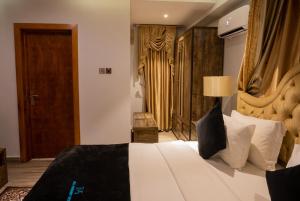 villa monument hotel