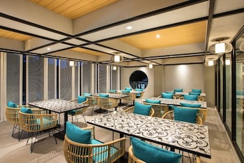 the manohara hotel yogyakarta