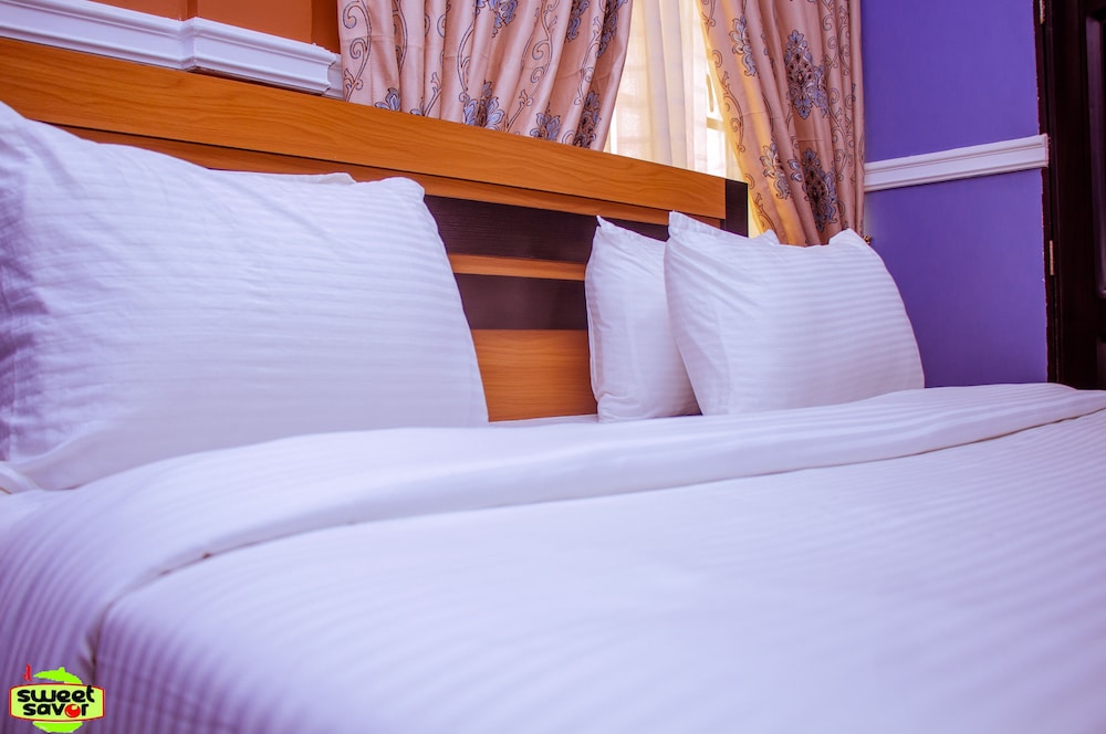 sweet savor hotels and suites annex