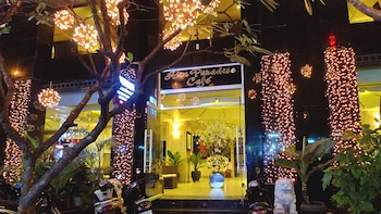 asia paradise hotel