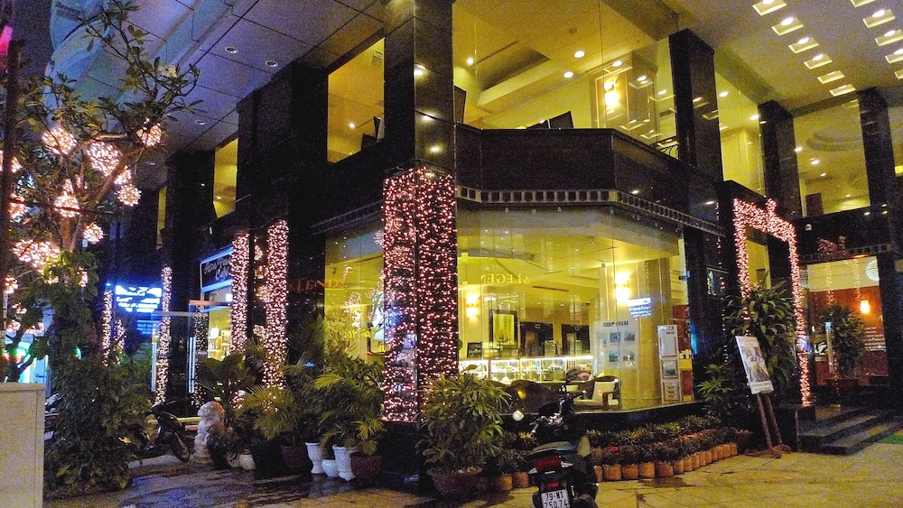 asia paradise hotel