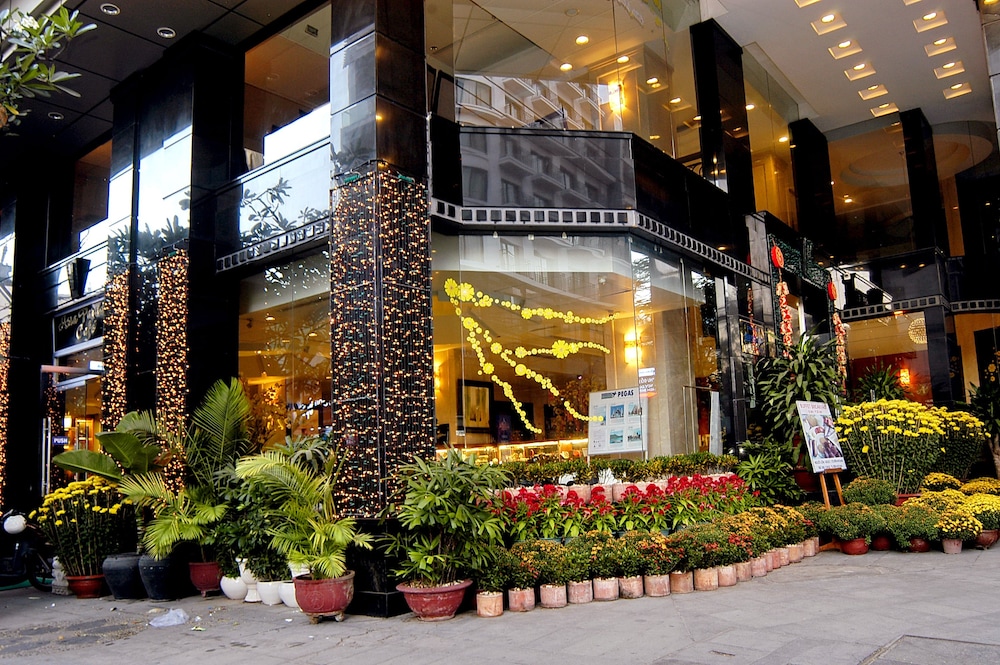 asia paradise hotel