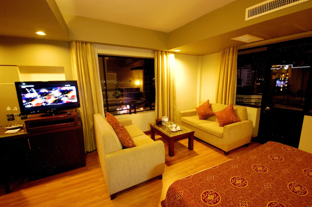 asia paradise hotel