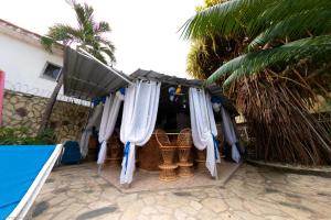 residence tropical garden