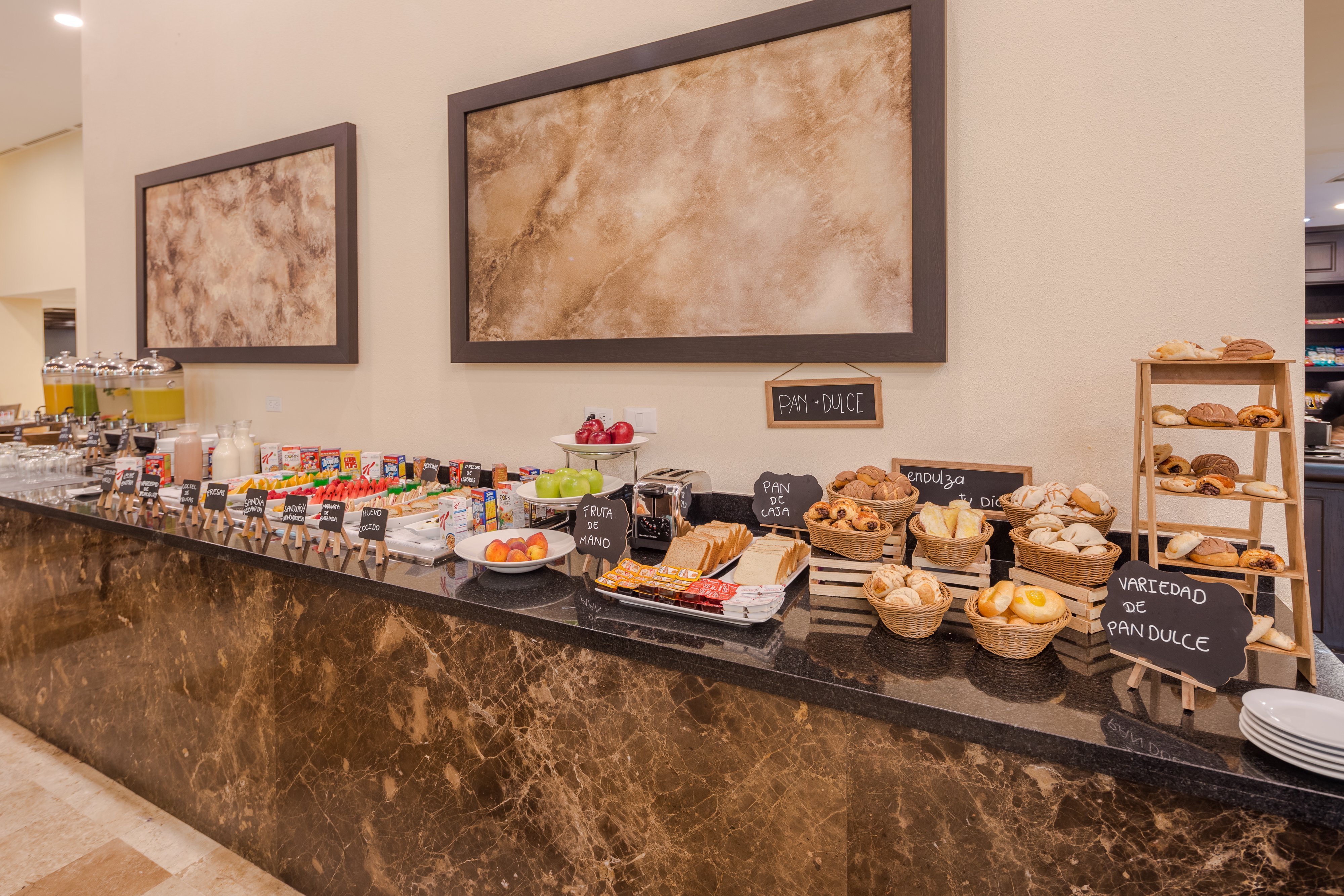 holiday inn monterrey valle by ihg