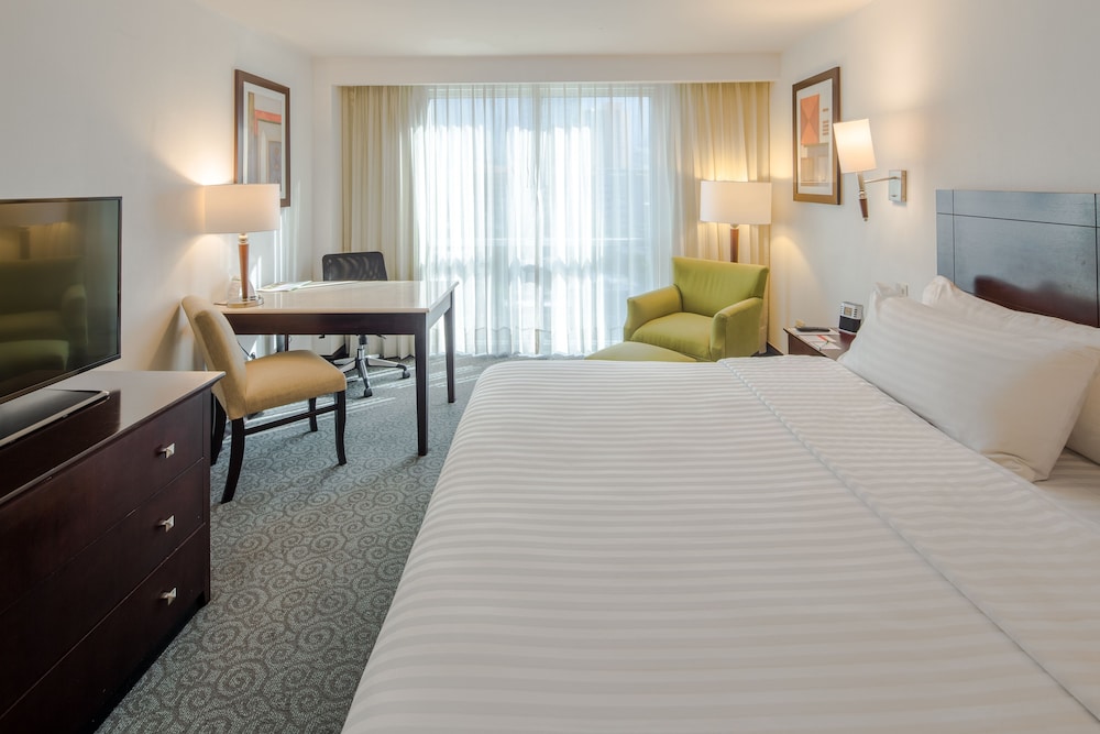 holiday inn monterrey valle by ihg