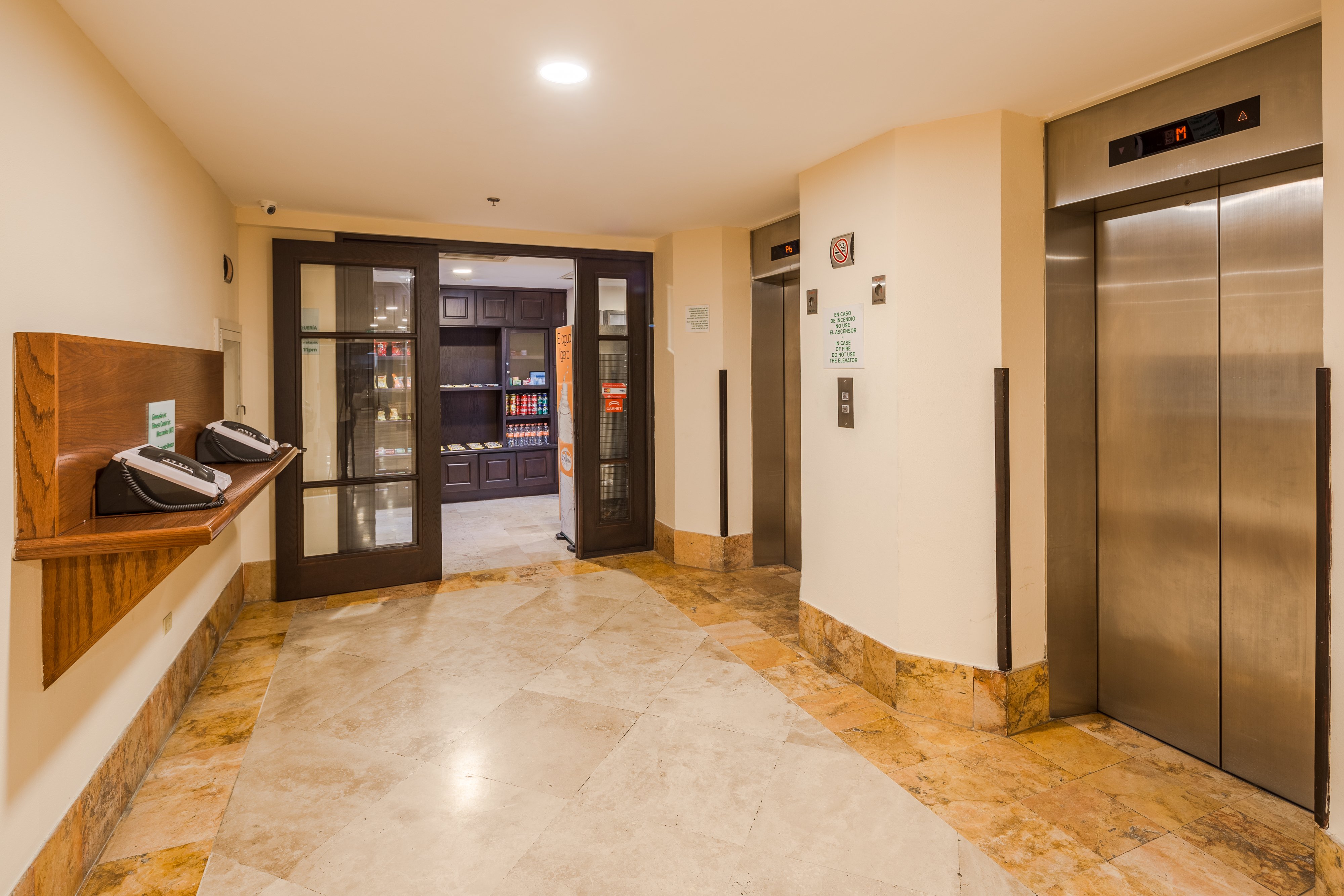 holiday inn monterrey valle by ihg