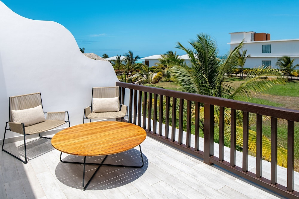 le mersenne zanzibar autograph collection