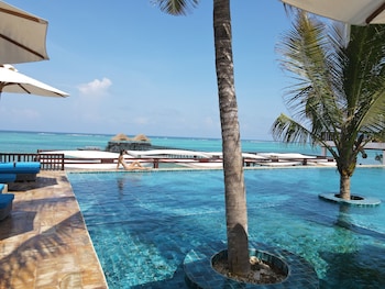 le mersenne zanzibar autograph collection
