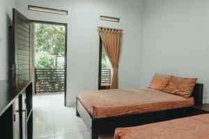 hotel diana 2