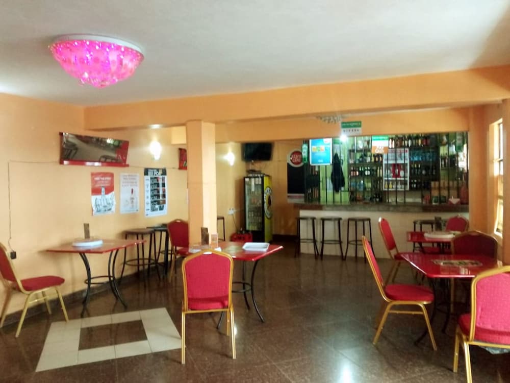 rene bistro hotel