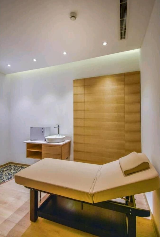 ewaa express hotel khurais